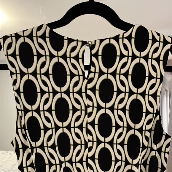 Work dress - Picture 4 of 4